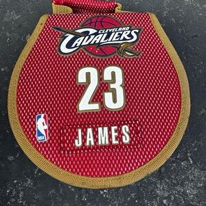 Cleveland Cavaliers LeBron James #23 jersey-style CD/DVD case.